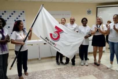 Las banderas del Sindicato de Turismo