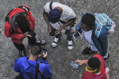 El mundo de los celulares (Fotorreportaje)