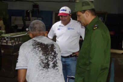 «Es difícil la situación del agua, pero se está trabajando sin descanso»