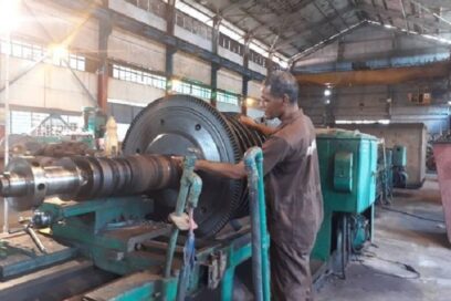 Otorgan  reconocimientos a trabajadores azucareros