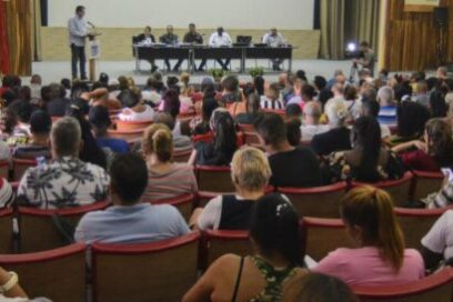 Lazo evalúa marcha del proceso de rendición de cuenta del delegado en Arroyo Naranjo