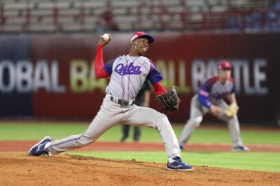 PREMIER 12: Las primeras horas en Taipei y el último juego preparatorio