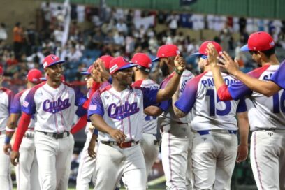 Premier 12: Cabeza baja y venas infladas