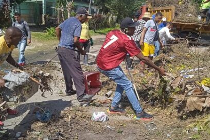 Manos colectivas por la limpieza de Cienfuegos