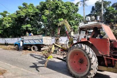 Azucareros participan en la recuperación del occidente cubano