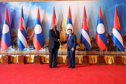 Parlamentos de Cuba y Laos fortalecen vínculos