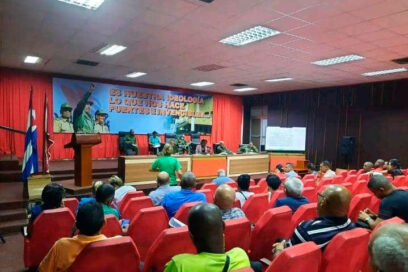 Santiago de Cuba: Sin dejarse sorprender por el aguacero