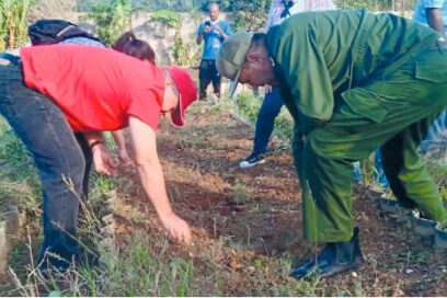 Volunteer Work in Honor of Che and Fidel