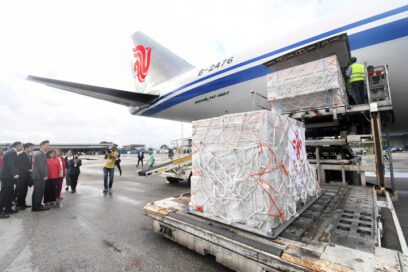 China envía donativo destinado al sector eléctrico