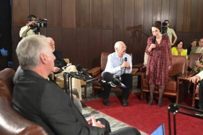 Presidente de Cuba se reunió con participantes en Festival de Cine