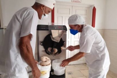 Impulsan producción de helados en municipio holguinero