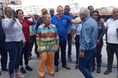 Evalúan funcionamiento de Operaciones en el Puerto de La Habana