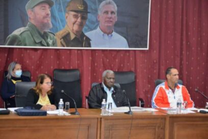 Analizan en La Habana temas medulares del funcionamiento económico y social