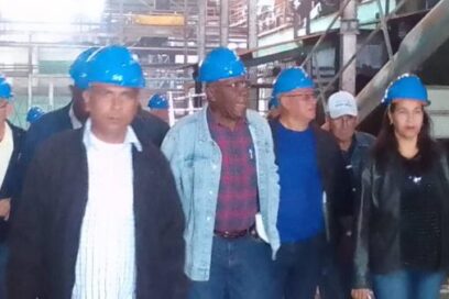 Convocó Valdés Mesa a trabajadores del central Guiteras a laborar con eficiencia