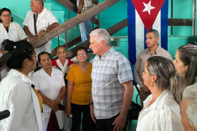 Recorre Díaz-Canel centros económicos de provincia Camagüey (+video)