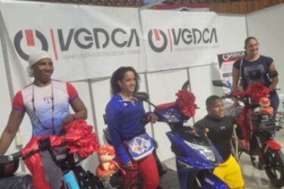 Campeones cubanos reciben regalo de China