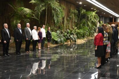 Imponen Orden Carlos J. Finlay a 28 personalidades de la comunidad científica cubana