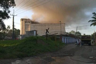 Reportan incendio en la cervecería del Cotorro