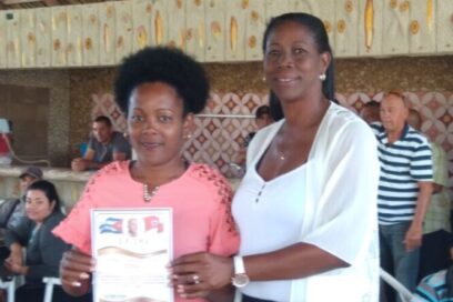 De la mano, actuales y antiguos dirigentes de la CTC en Artemisa