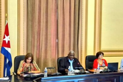 Analizan comisiones parlamentarias temas de la agenda nacional