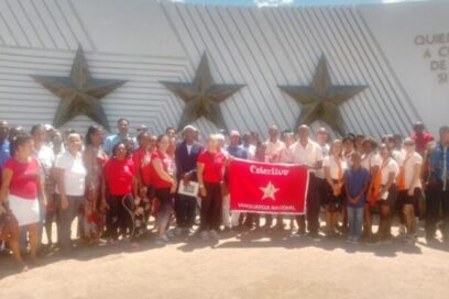 Centros de la cultura en la Ciudad Héroe reciben bandera de Vanguardia