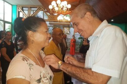 Distinguen a dirigentes sindicales y obreros en Camagüey