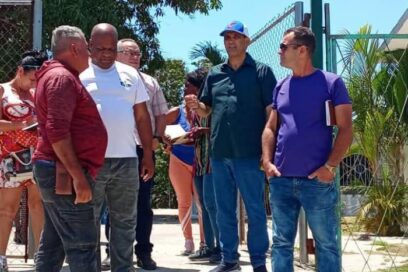 Autoridades de La Habana recorren sitios de interés de Marianao