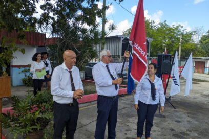 Bandera Vanguardia Nacional de Transtur Camagüey, recorre sucursales
