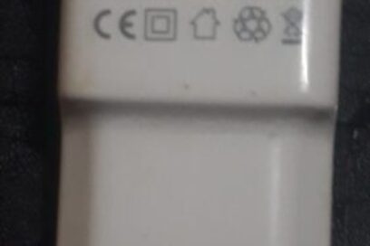 EN 500 CARACTERES Sobre cargadores de celulares