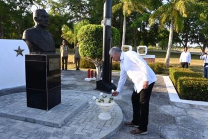 Cuba conmemora 80 años de la victoria antifascista con homenaje a soldados soviéticos