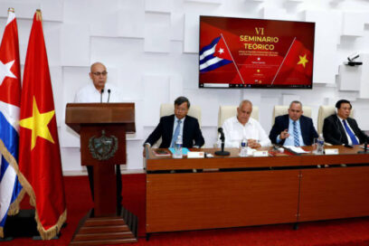 Profundiza seminario relaciones partidistas entre Cuba y Vietnam