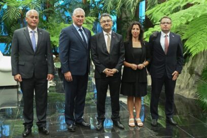 Recibió Presidente cubano cartas credenciales de nuevos embajadores en Cuba