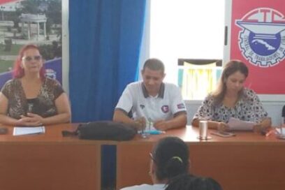 Trabajar por perfeccionar la acción sindical