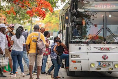 El transporte: Un desafío cotidiano (Fotorreportaje)