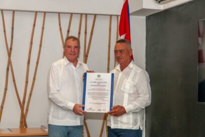 MINTUR reconoce a cuadros destacados del país