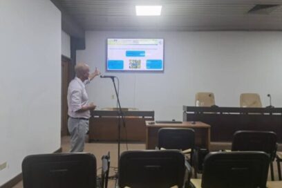 Enrique da vida a desusos