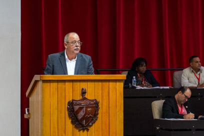 Los trabajadores eléctricos siguen en la vanguardia