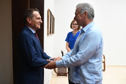 La bienvenida a un buen amigo