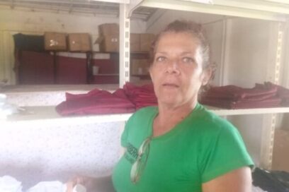 En marcha venta de uniforme escolar en la Isla