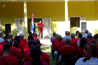 En Granma acto nacional por el Día del Trabajador Gráfico