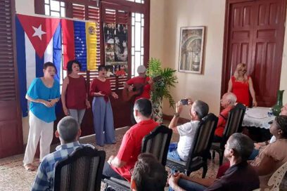 Espirituanos extienden abrazo a Venezuela