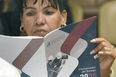 Redistribución del fondo de salarios: Solución parcial, más ingreso