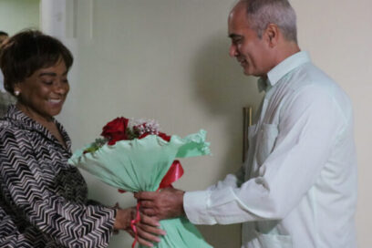 Llega a Cuba la Presidenta de la Asamblea Nacional de Angola