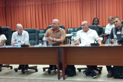 Osnay Miguel Colina presidió encuentro con cuadros de primer nivel de la CTC