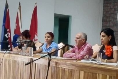 Ejercicio democrático en Comunicaciones