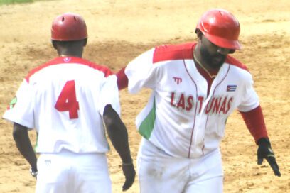 OUT 27: Campeones en su salsa y novato hace historia