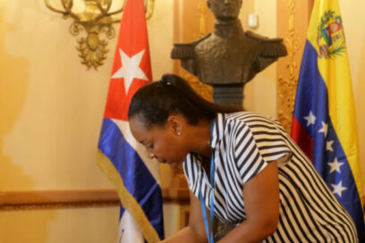 Diputados y trabajadores de la Asamblea Nacional respaldan a Venezuela