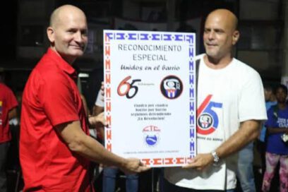 Merecido reconocimiento sindical a la historia de la Revolución