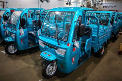 Villa Clara articula entrega regional de motos y triciclos importados