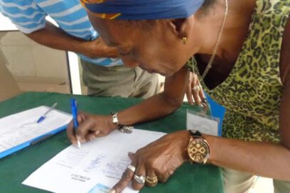 Pueblo cubano firma Declaración de apoyo a la Revolución Bolivariana de Venezuela